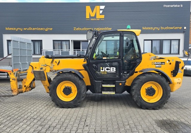 jcb