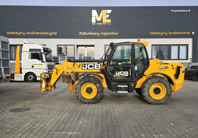 jcb