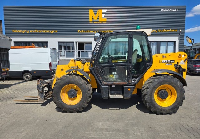 jcb