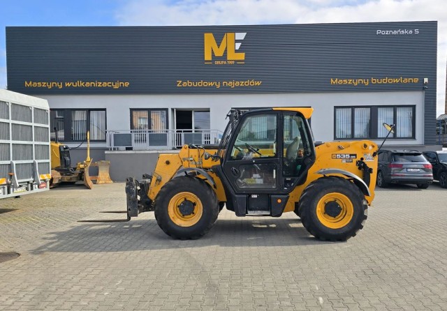 jcb