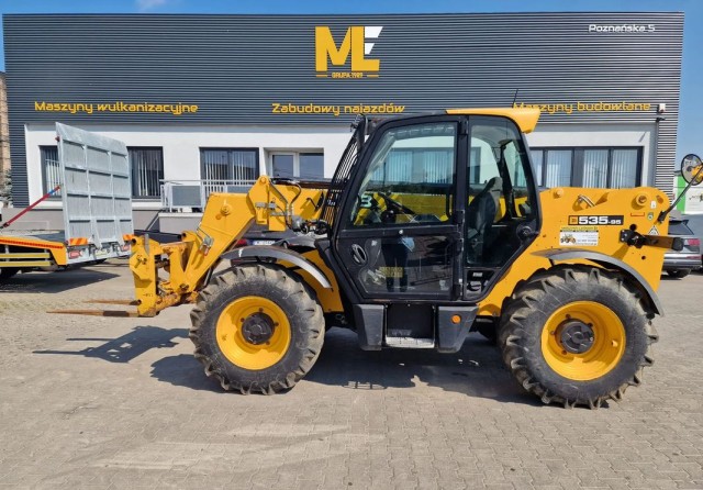 jcb